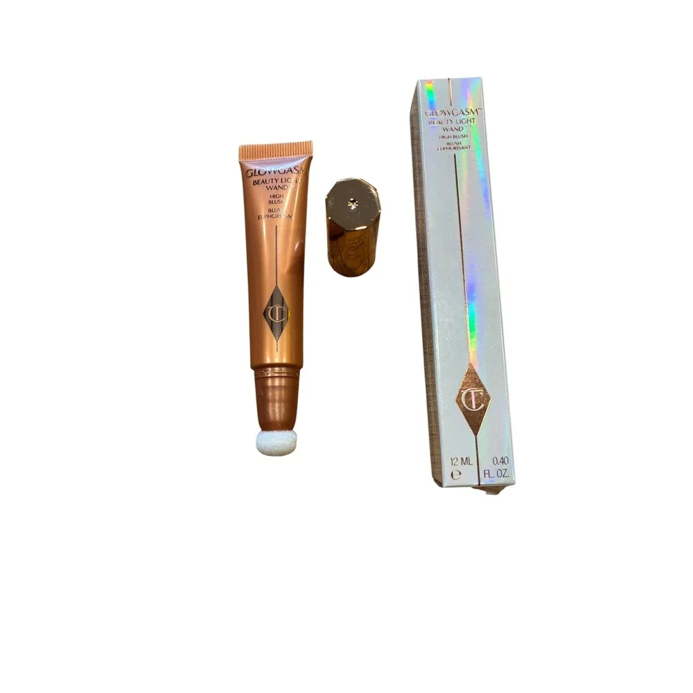 Charlotte Tilbury Glowgasm Beauty Light Wand Peachgasm Liquid Blush‎ Highlight